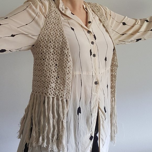 Vintage 1980’s Crochet Vest with Fringe